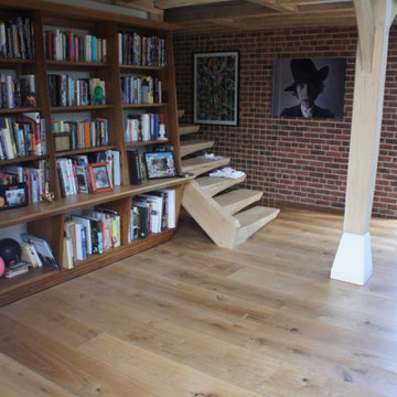 Cantilever Sculpted Staircase