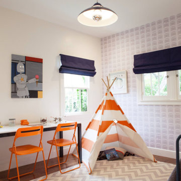 Gower Street: Boys Room