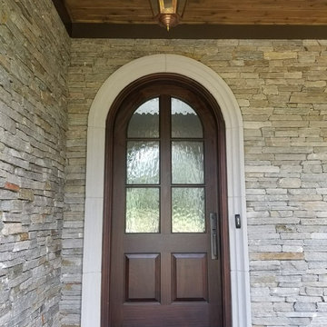 Round Top Mahogany Entry