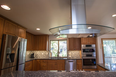 Inspiration for a transitional kitchen remodel in Seattle