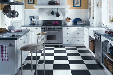 Kitchen - kitchen idea in Other