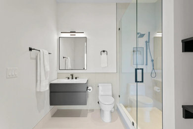 Bathroom - modern bathroom idea in Los Angeles