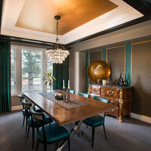 Tray Ceiling In Dining Room