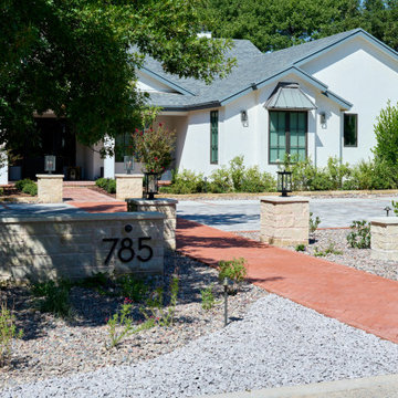 Modern Farmhouse in the Valley