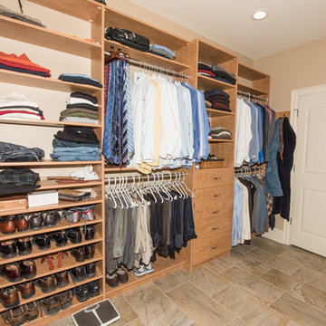 Montoursville - Master Bedroom Closet