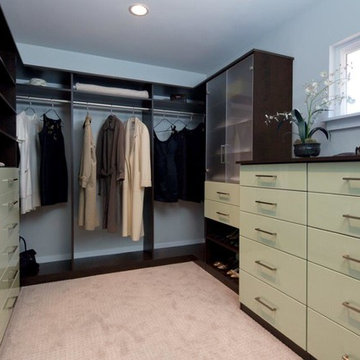 Belgian Chocolate-Glossy Foil Fronts-Walk-in Closet