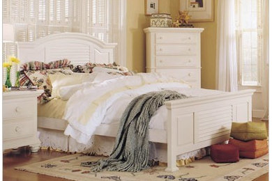 Broyhill bedroom furniture