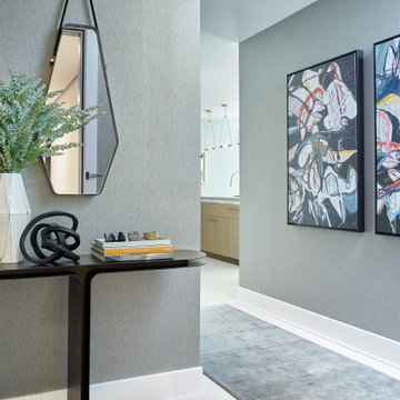 Financiers Pied-à-Terre: Hallway