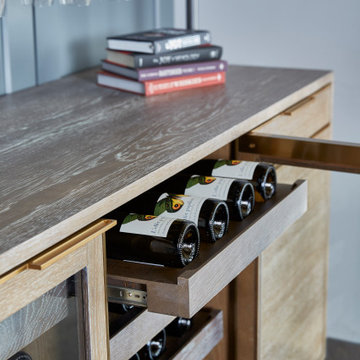 The LOFT 3 Post Back Bar Unit - Pullout Wine Tray