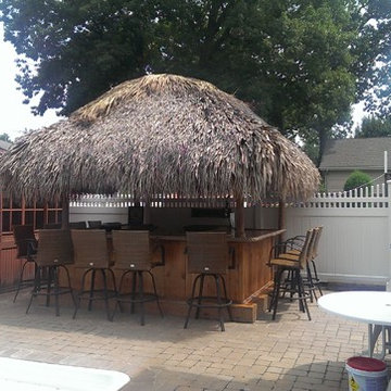 SaddleBrook NJ-10x10 Tiki Bar