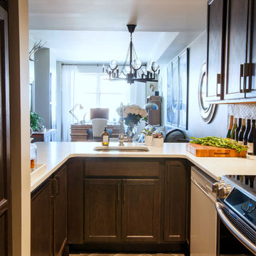 Masculine Studio 820 SF