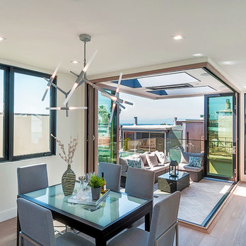 Zero Corner Balcony Bi-Fold