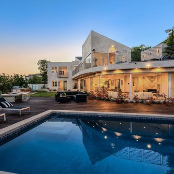 Pacific Palisades Hilltop Luxury Remodel