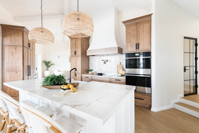 Example of a trendy kitchen design in Miami