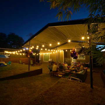 Back Patio Pergola at night (Trim+Edge)