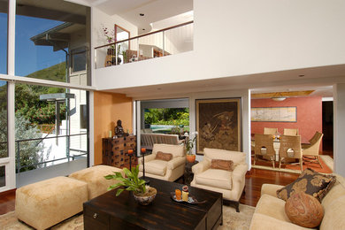 Living room - living room idea in Hawaii