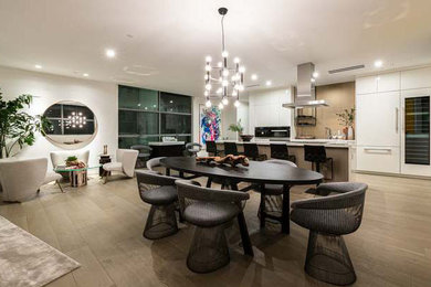 Trendy dining room photo in Los Angeles