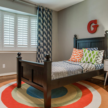 Preston Hollow Bungalow Kid's Room