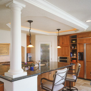 Custom Kitchen Cabinets
