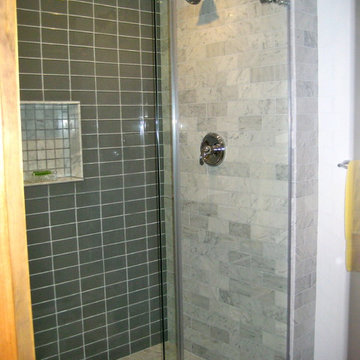 Artist's Loft Guest Bathroom