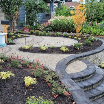 West Seattle Front Yard Patio