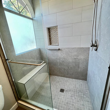 Brian & Julie’s Master Bathroom