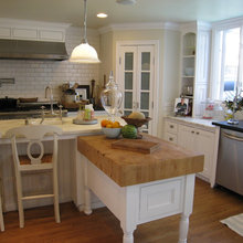 Opaque glass pantry door