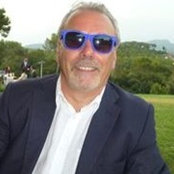 Foto von Howard Stones