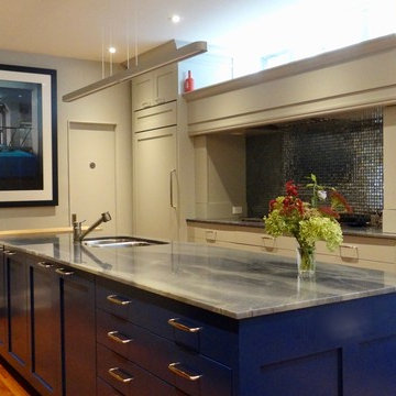 ColeDesign Studio - KITCHEN - HANDSOME AND UNCLUTTERED