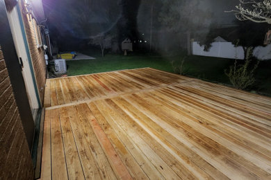 Inspiration for a deck remodel in Detroit