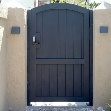 Arched Brentwood Entry Gate #2