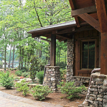 Lakefront Lodge by MossCreek