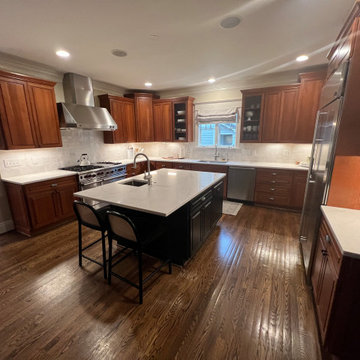 Quartz Countertop and Backsplash Remodel