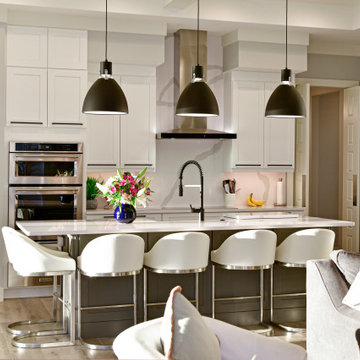 Multi-Generational Home on Braden River