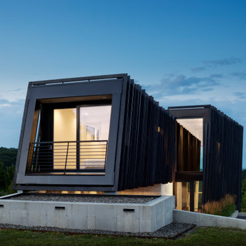 Sleeve House