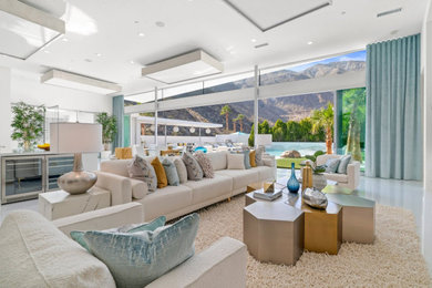 Example of a living room design in Other