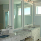 Eagle Lane - Beach Style - Bathroom - Other - by Andrew Sherman Photography