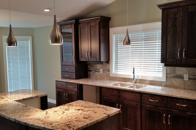 Hunter Douglas Faux Wood & Real Wood Blinds