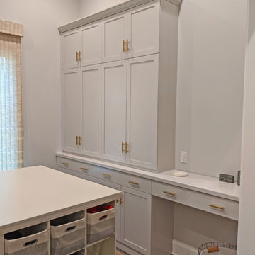 Custom Crafting Area / Mudroom