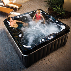The Niagara Hot Tub from the Caldera Spas Utopia series - Hot Tubs