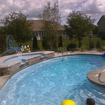 Leading Edge - Crystal Bay Swimming Pool