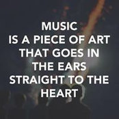 Dee Zarpelon's photo