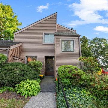 93 Hollister Way North, Glastonbury