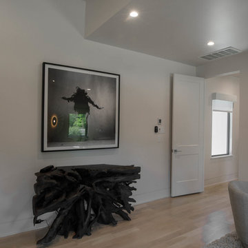 Contemporary Auline