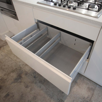 Approved Used Kitchen, Modern Gloss With Island