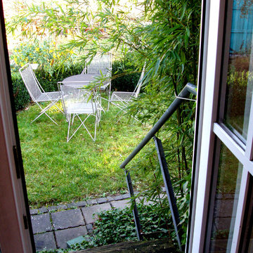 Blick vom Esszimmer in den Garten
