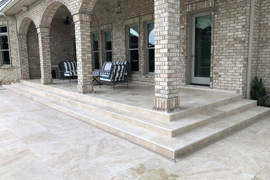 This is an example of a rustic porch design in New Orleans.