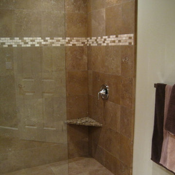 Travertine shower and floor