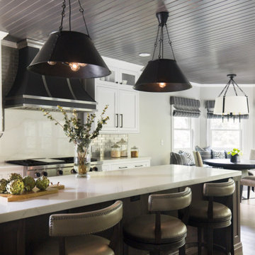 A Mood Setting and Show Stopping Kitchen