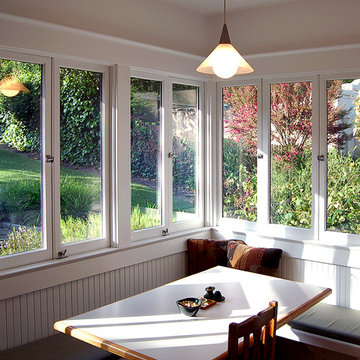 A Built-in Breakfast Nook